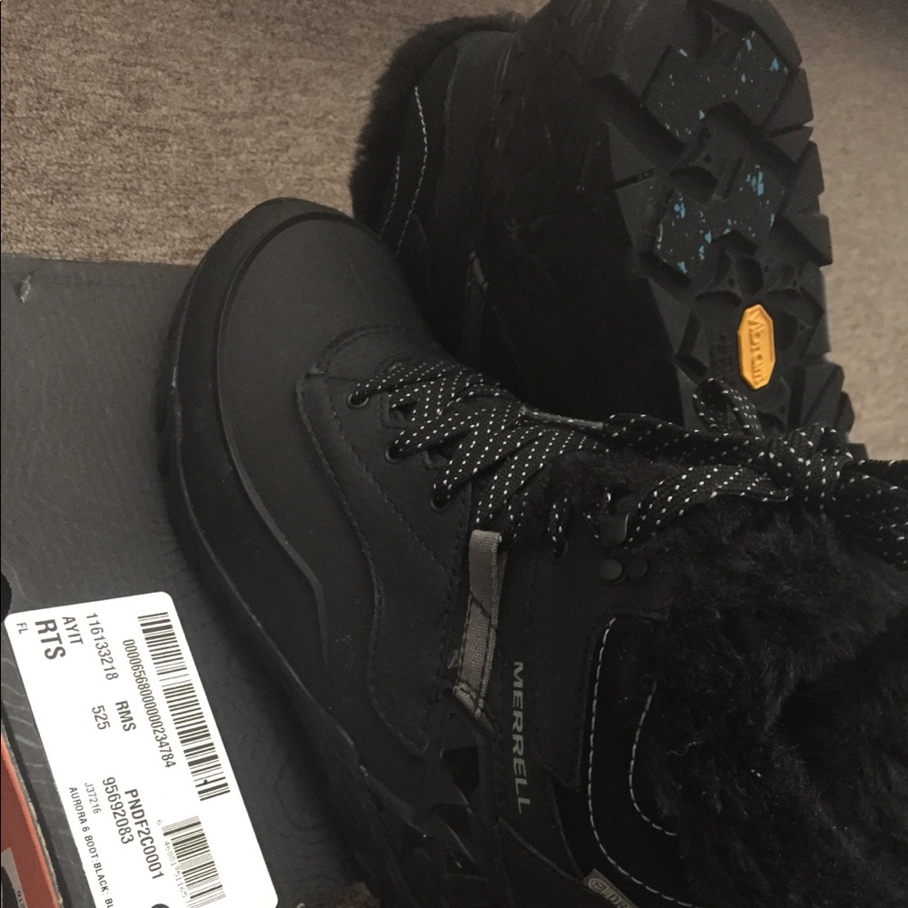 Women’s boots